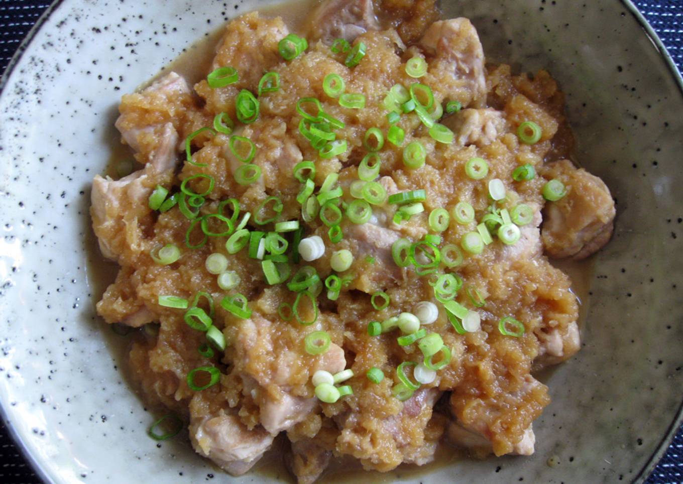 Chicken With Grated Daikon Sauce