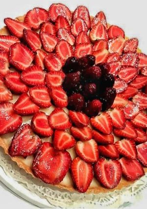 Una foto de Tarta de fresas con crema pastelera