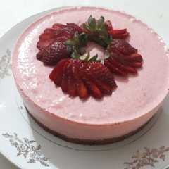 Una foto de Mousse de frutillas