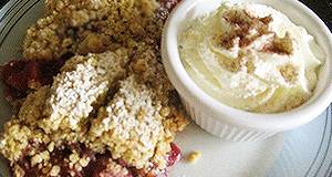 Almás-erdei gyümölcsös morzsasüti (Crumble) recept recept fotó