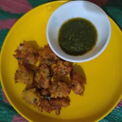 A picture of Leftover Dailya Pakoda Recipe.