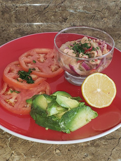 Una foto de Ceviche de salmón
