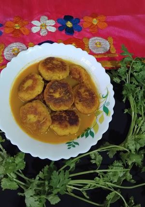 A picture of Raw Banana Kofta Curry.