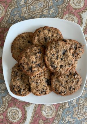 A picture of Hilton Doubletree cookies.