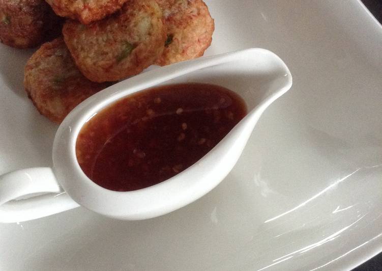 Steps to Make Homemade Crab cakes with sweet chilli sauce