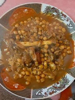 صورة لوصفة الدوارة والكرعين بالحمص 😋😋