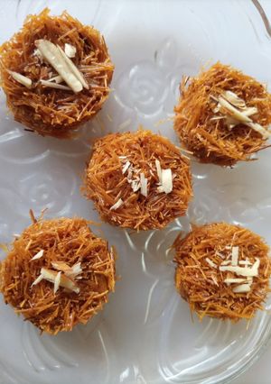 A picture of One bite vermicelli.