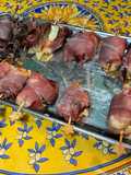 Ballotins de figues au miel, chèvre et jambon cru