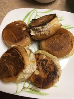 A picture of Tuna Melt.