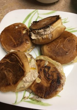 A picture of Tuna Melt.