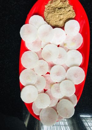 A picture of Radish salad.