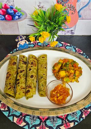 A picture of Avocado thepla with with aloo ki sukhi sabji.