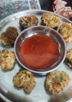 મેગી મસાલા હાર્ટ બોમ્બ (Maggi Masala Heart Bomb Recipe In Gujarati) રેસીપી મુખ્ય ફોટો