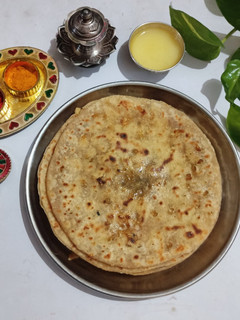 पूरन पोली (puran poli recipe in Hindi) रेसिपी मुख्य फोटो