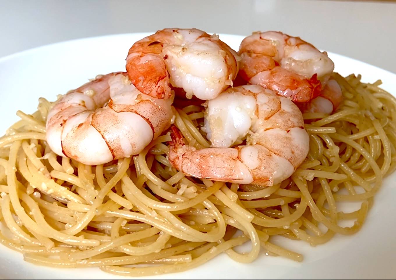 Garlic Shrimp Pasta