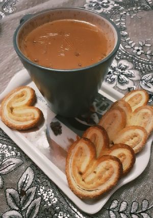 A picture of Cardamom Milk Tea (Alaichii Wali dhood pati Chai).