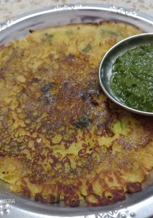 મેથી ચીલા (Methi Chila Recipe In Gujarati) રેસીપી મુખ્ય ફોટો