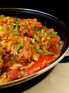 Una foto de Arroz con pollo con especias para fajitas🥘🍗