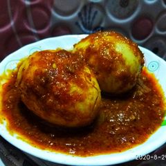 A picture of Egg Masala Curry.