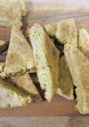 Una foto de Scones de queso y zanahoria