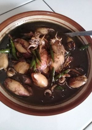 Foto resep Baby cumi kuah hitam