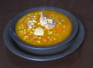 Una foto de SOPA DE MOROCHO con carne de cerdo🍲