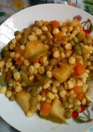 A picture of Githeri with potatoes.