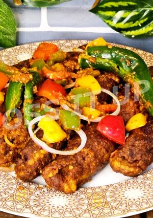 A picture of Soft Creamy And Juicy Chicken Chutney Seenkh Kabaab.