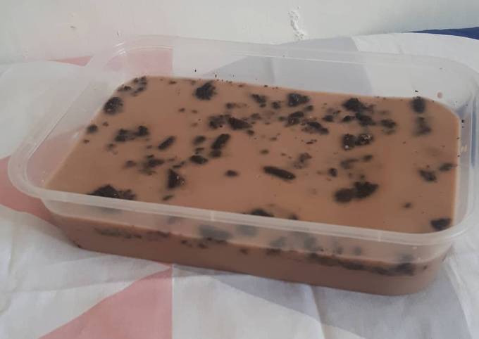 Puding milo oreo