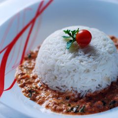 A picture of Chicken Tikka Curry-Rice.