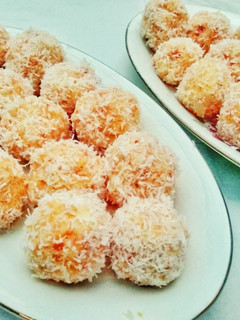 Una foto de Trufas de zanahoria y coco