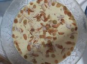 A picture of pistas and almonds