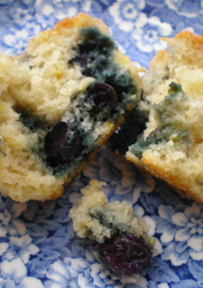Una foto de Muffins de limón y arándanos, super light