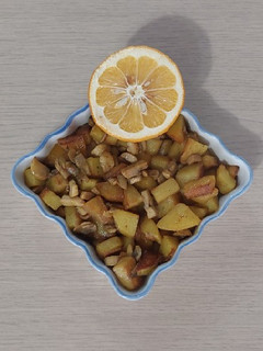 عکسی از دستور خوراک قارچ و سیب زمینی