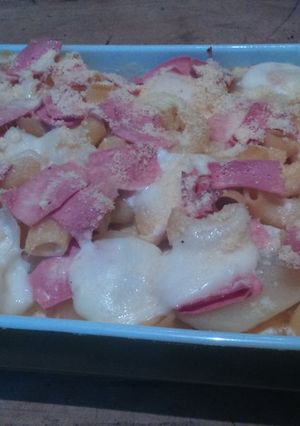 Una foto de Soufflé de papas y coditos 