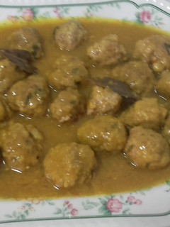 Una foto de Albóndigas al curry