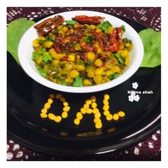A picture of Dal Palak.