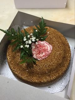 صورة لوصفة كيكة قرص عقيل (كيكة اسفنجيه)🍰