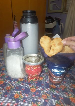 Una foto de Torta fritas