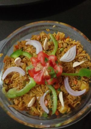 A picture of Veg Tava Pulav.