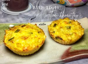Hình của món Bánh trứng tôm khoai tây cho bé ăn dặm.