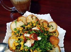 Hình của món Biến tấu bắp xào chay.