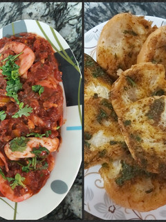 A picture of Butter egg masala pav.