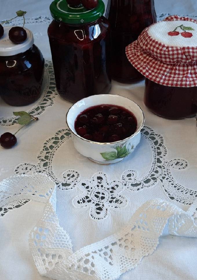 Вишневе варення