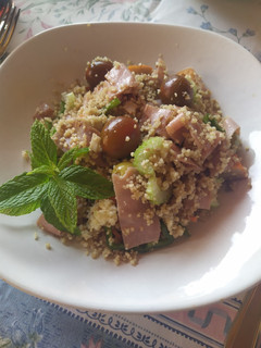Una foto de Ensalada Cous Cous de verano