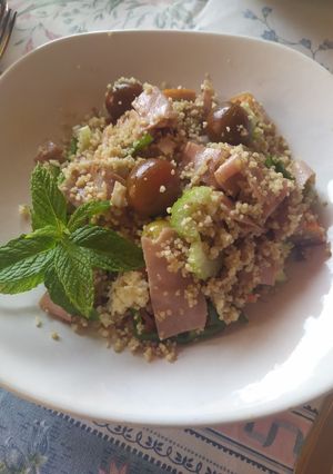 Una foto de Ensalada Cous Cous de verano