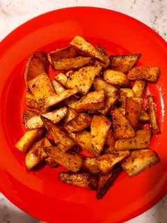 Una foto de Papas picantes al horno (guarnición)