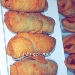 A picture of Crunchy fish roll🥐.