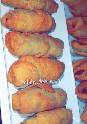 A picture of Crunchy fish roll🥐.