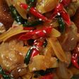 Tumis sayap ayam pedas